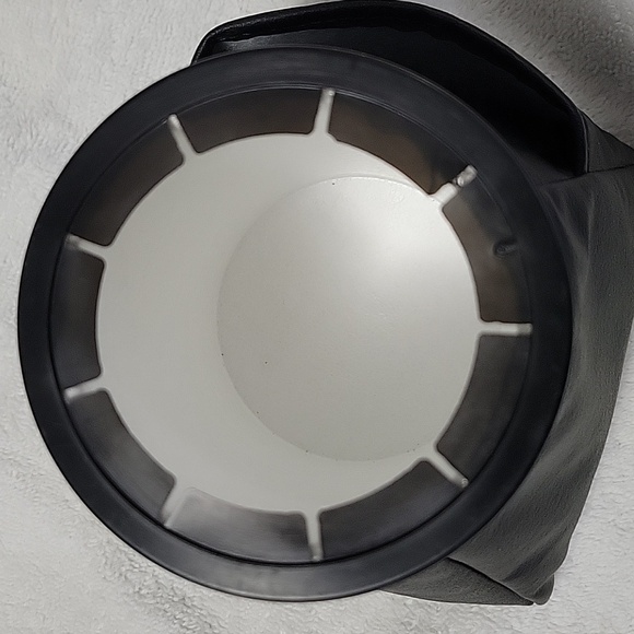 Weighted Bottom Can Cooler Styrofoam Liner With 3" Pocket On Side. Like New - Picture 13 of 16